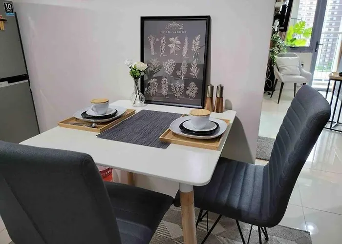 Appartamento In Bgc Near Grand Hyatt *