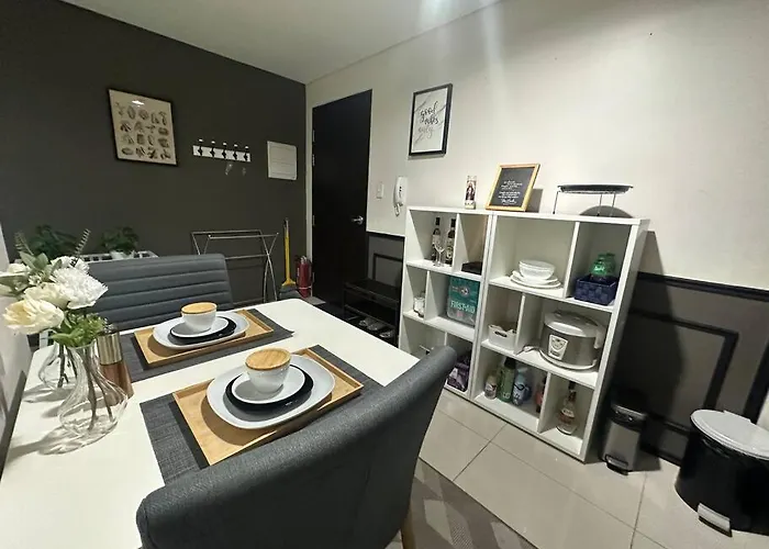 Appartamento In Bgc Near Grand Hyatt Manila